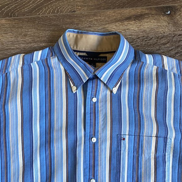 Tommy Hilfiger Striped Short Sleeve Button Front Shirt - Picture 3 of 6